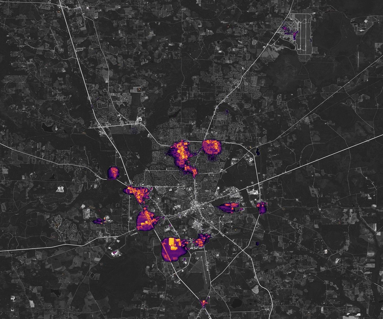 NASA night-lights image of Valdosta, Georgia, 28 September 2024, after Hurricane Helene, with the city centre dark.